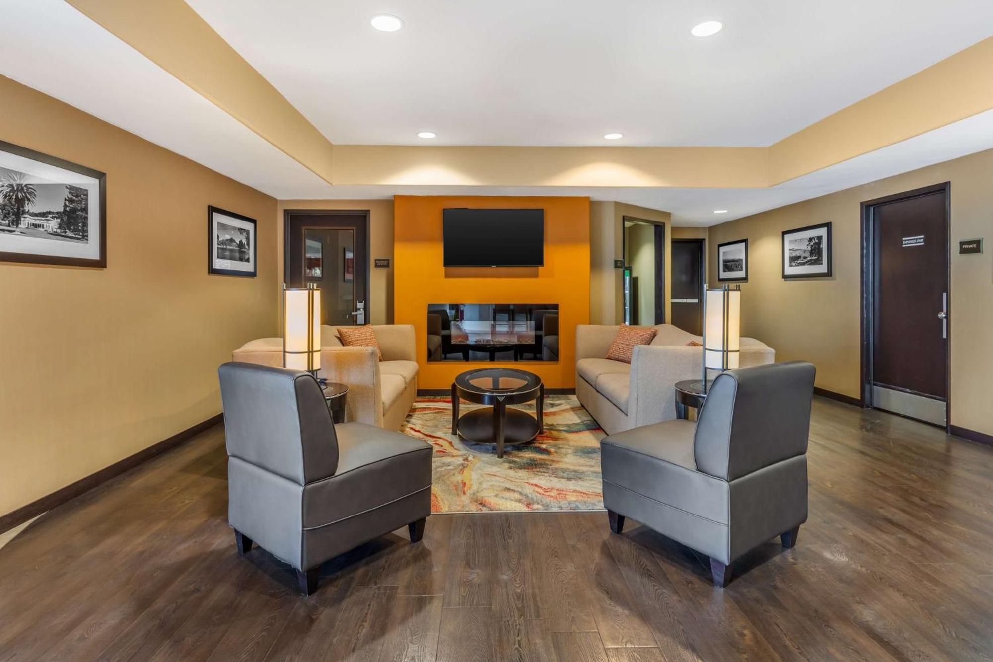Best Western Plus Wine Country Inn & Suites Santa Rosa Zewnętrze zdjęcie